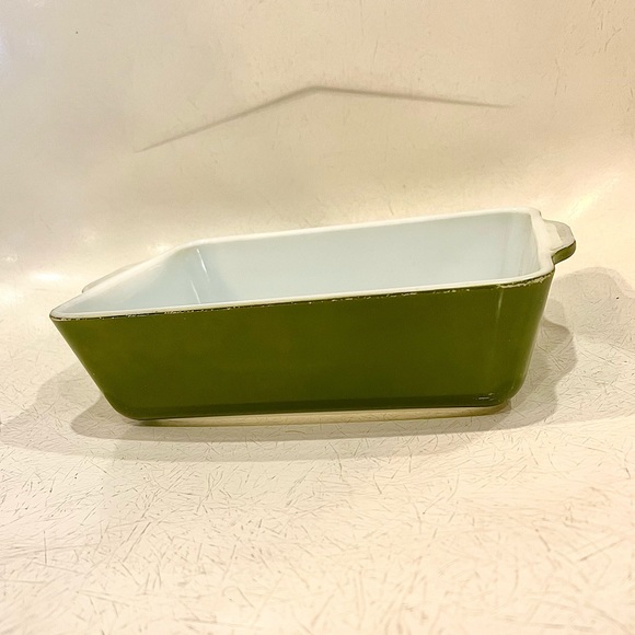‼️LAST CHANCE // NAME YOUR PRICE // DONATING 3-15‼️ Vintage Pyrex Fridgie Dish - Picture 2 of 2